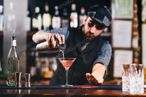 Top 4 des bars à cocktails à Paris où passer l'hiver au chaud